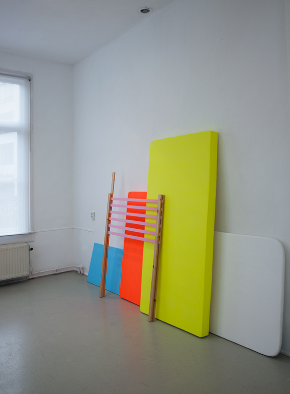 012.BURO-BRADWOLFF-LIESBETH-TOUW-2014-PH.GJ